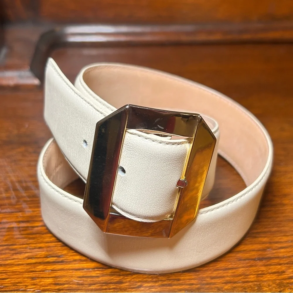 Liz Claiborne Cream Belt with Gold & Silver Tone Buckle Made in Taiwan Size S